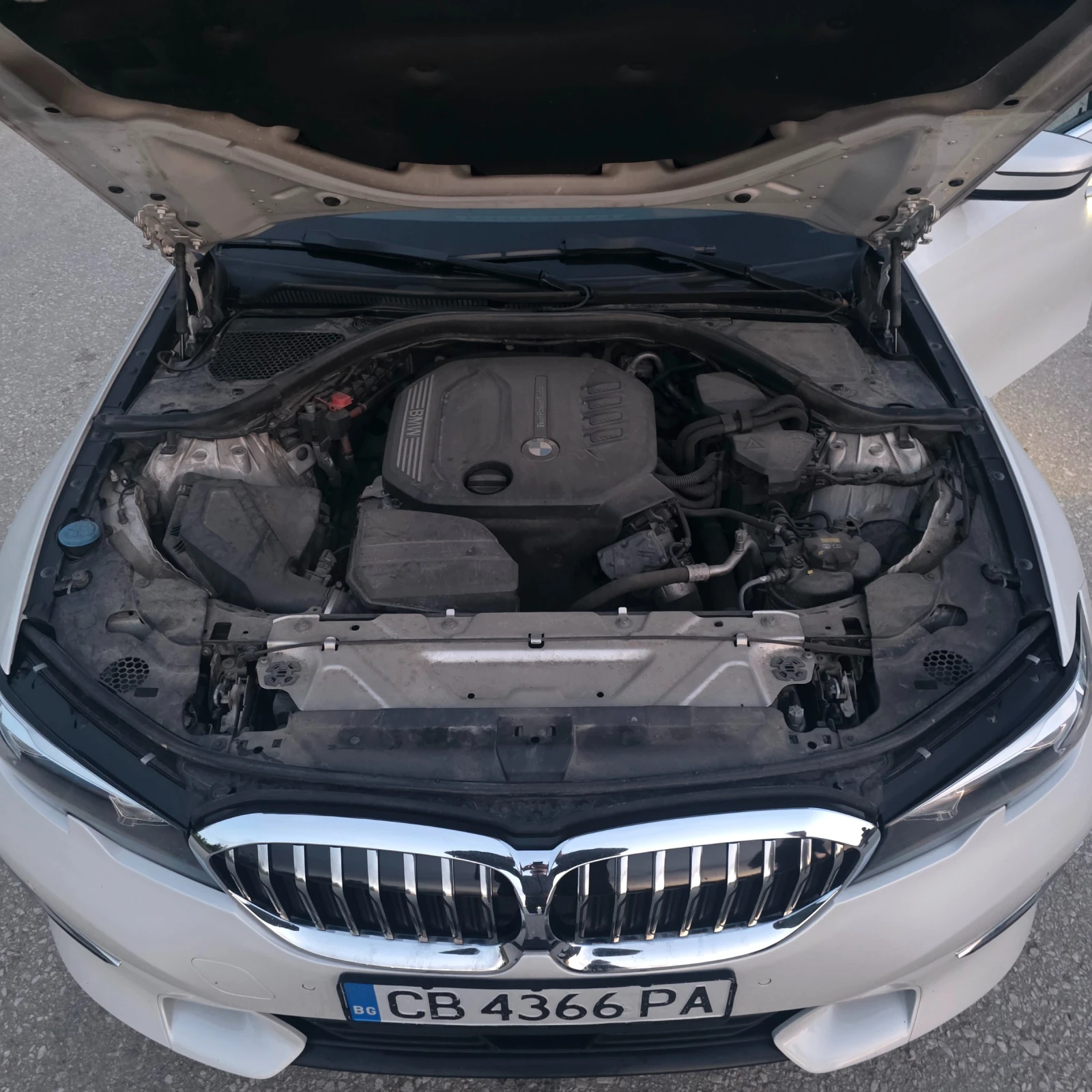 BMW 320 G20 Xdrive/ 190кс/ LUXURY/ CAM/ ACC/ КАСКО/ KLESS, снимка 12 - Автомобили и джипове - 54683859