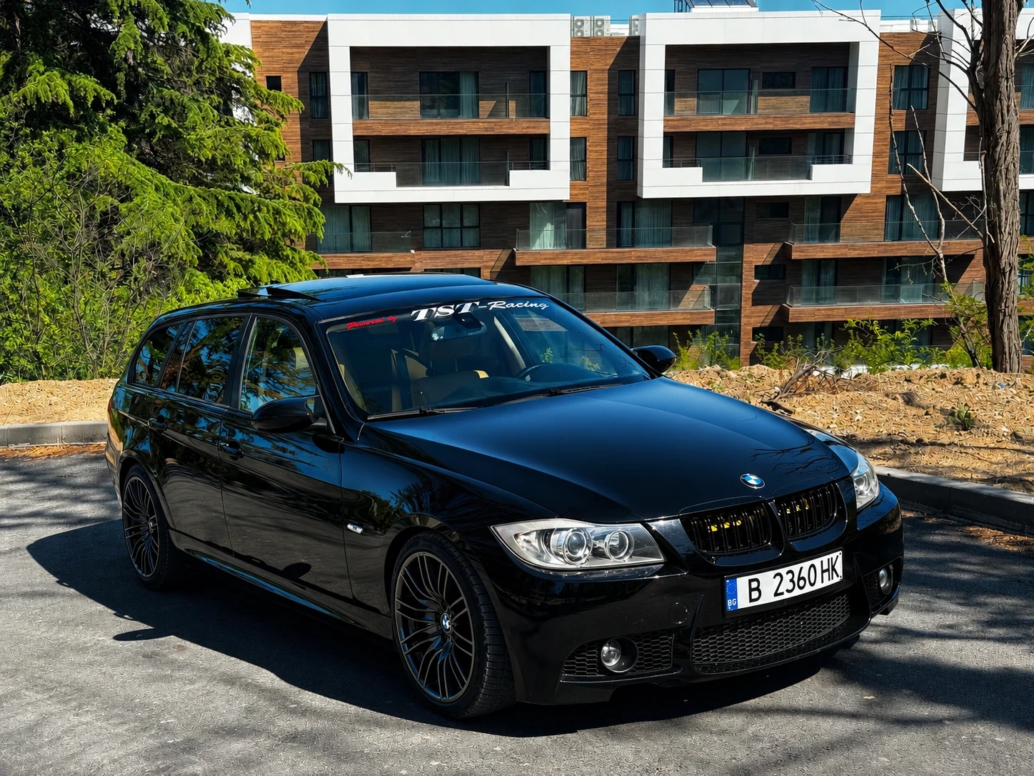 BMW 335, снимка 2 - Автомобили и джипове - 54714653