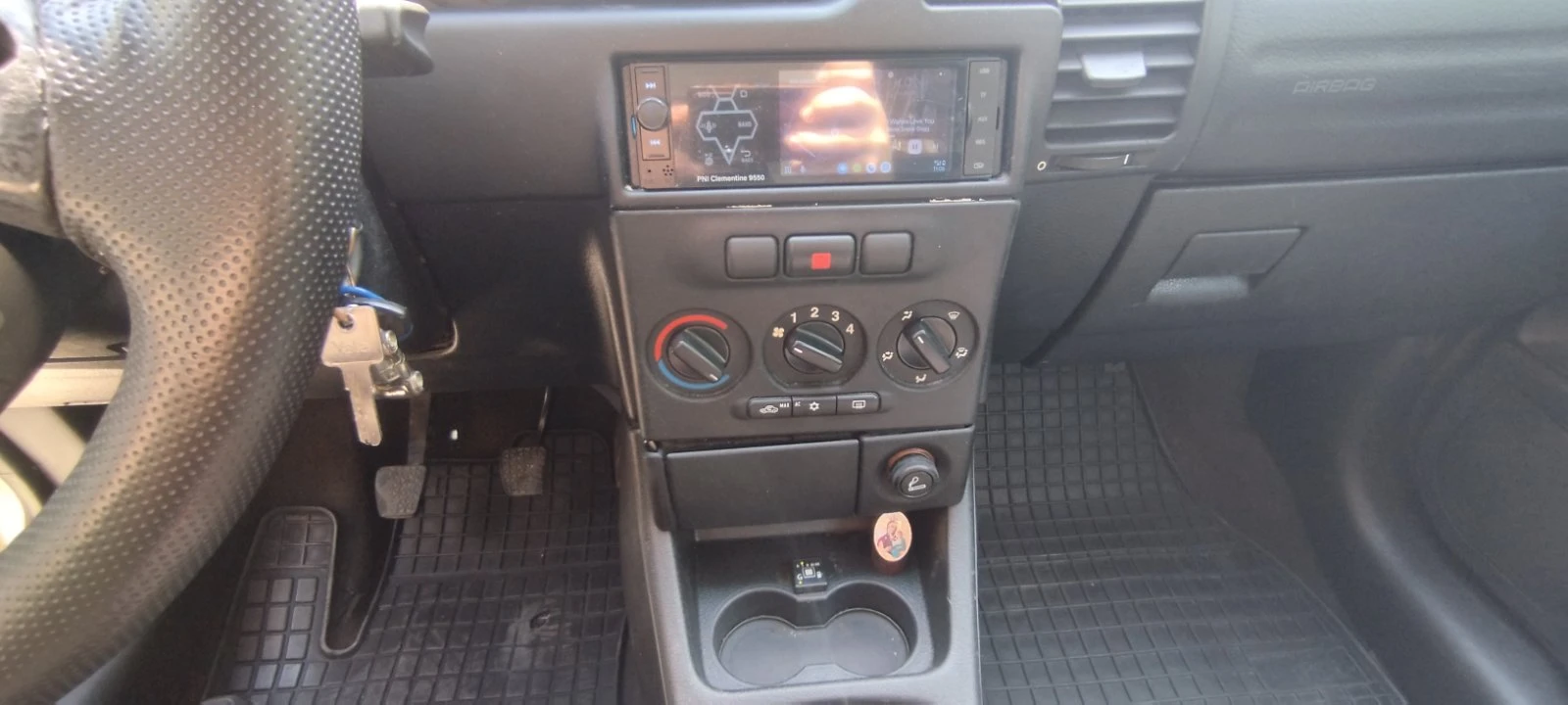 Opel Zafira, снимка 10 - Автомобили и джипове - 55123312
