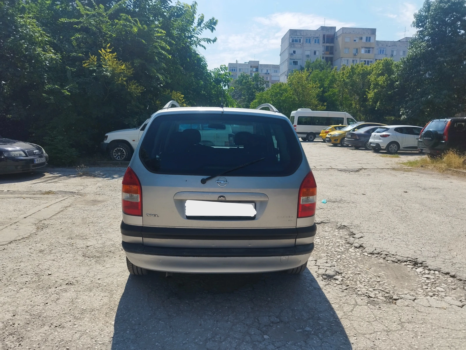 Opel Zafira, снимка 4 - Автомобили и джипове - 55123312
