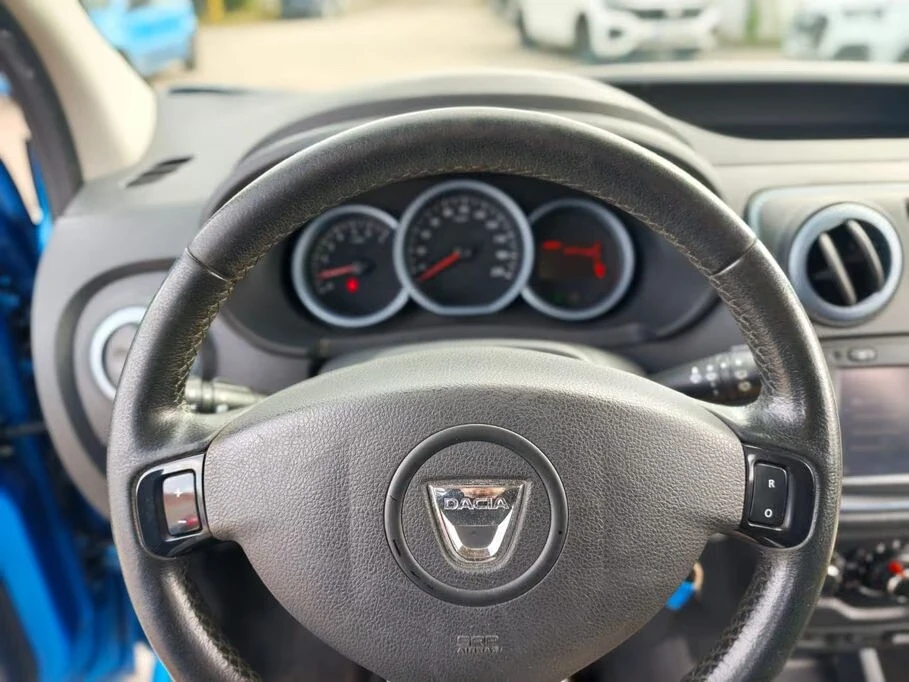 Dacia Dokker Stepway 1.2 TCe, снимка 9 - Автомобили и джипове - 55874452