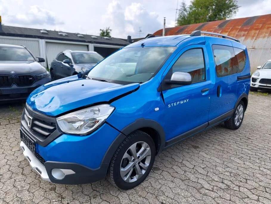 Dacia Dokker Stepway 1.2 TCe, снимка 2 - Автомобили и джипове - 55874452