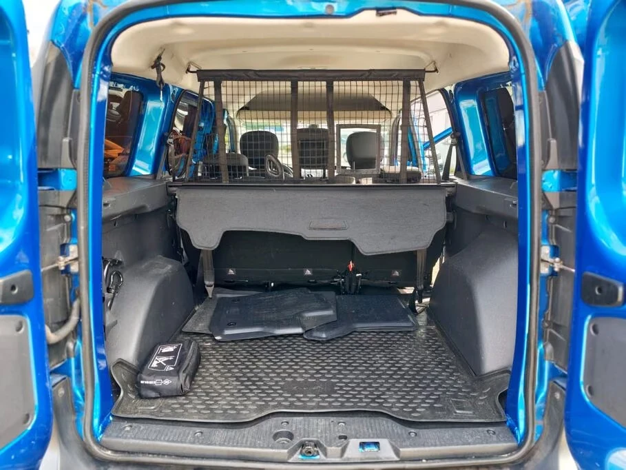 Dacia Dokker Stepway 1.2 TCe, снимка 7 - Автомобили и джипове - 55874452