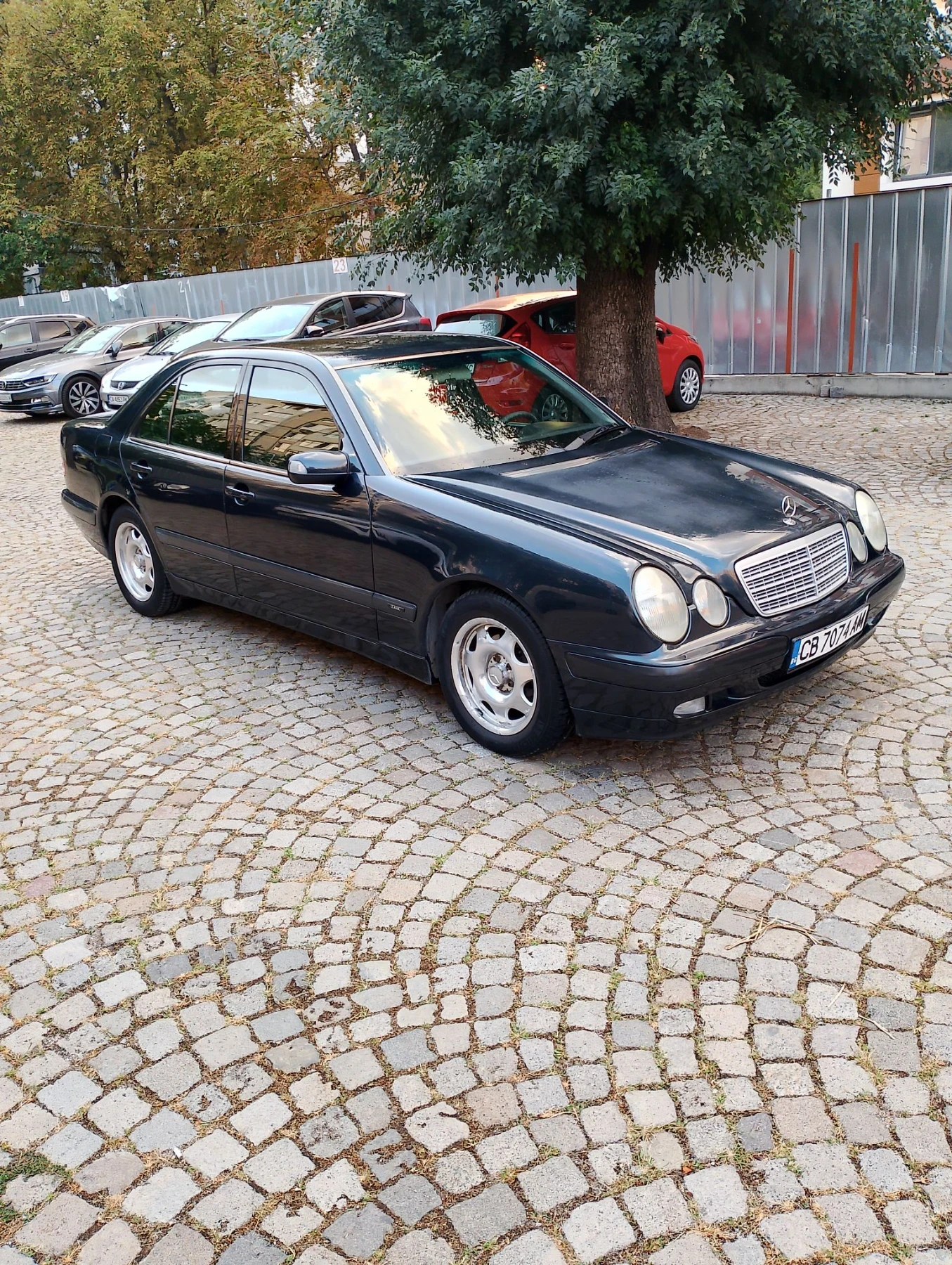 Mercedes-Benz E 220 220 cdi ! фейслифт ! , снимка 3 - Автомобили и джипове - 55922656