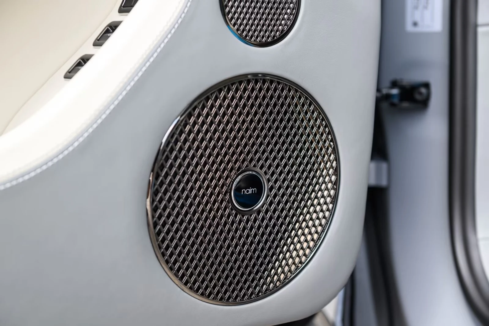 Bentley Continental gt BLACK EDITION / V8 / CARBON / PANO/ NAIM/ 360/ HUD | Mobile.bg � ����������� 13