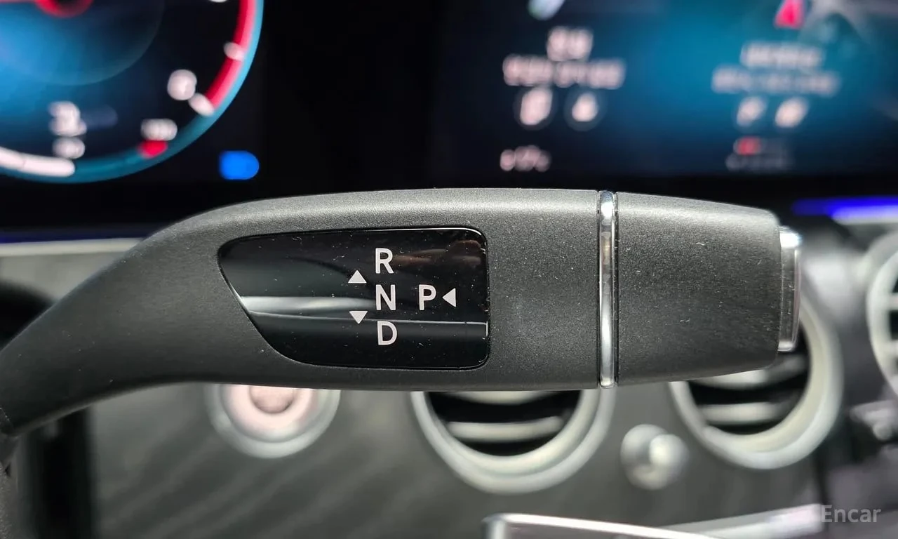 Mercedes-Benz E 220 * ДИСТРОНИК * ОБДУХВАНЕ * BURMESTER * АВТОКРЕДИТ, снимка 11 - Автомобили и джипове - 56083998