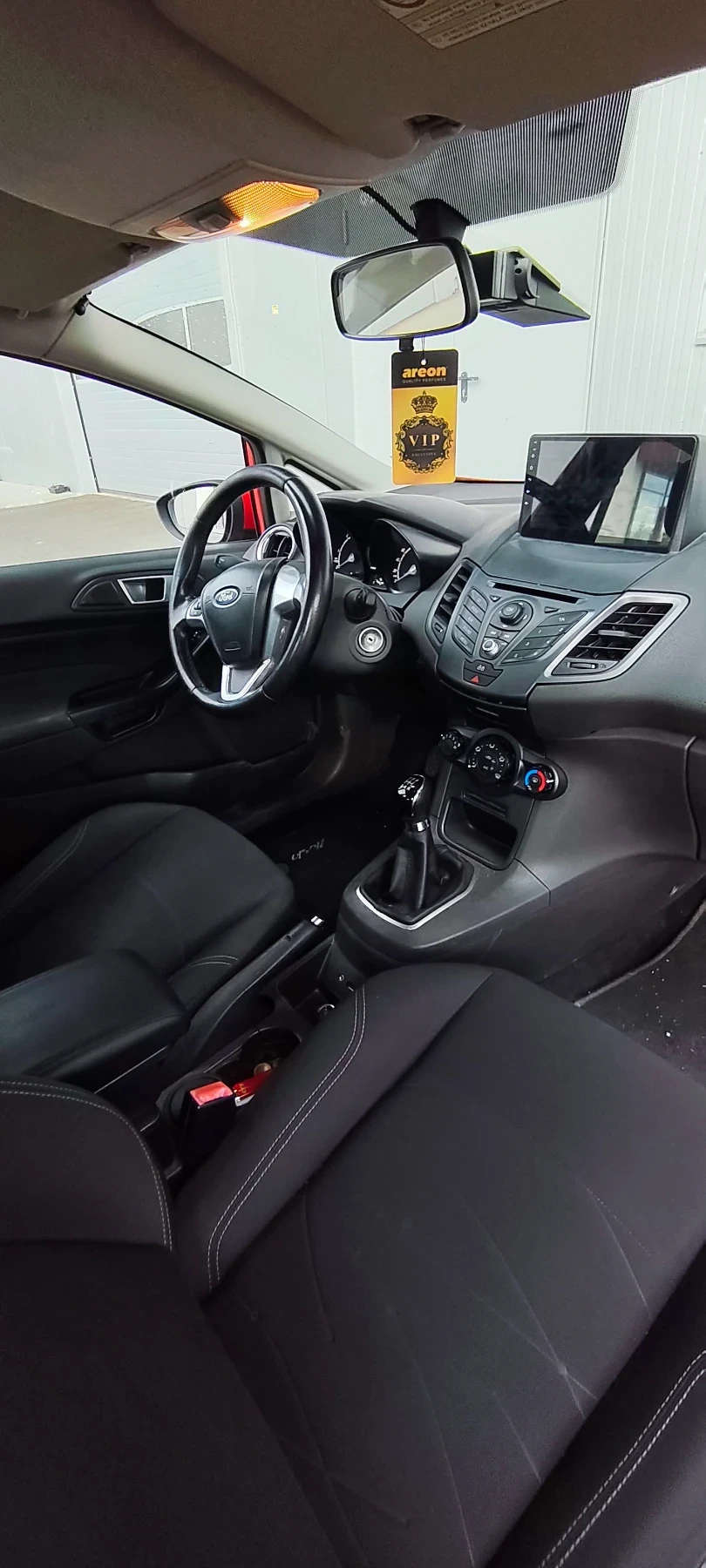 Ford Fiesta, снимка 10 - Автомобили и джипове - 56199091