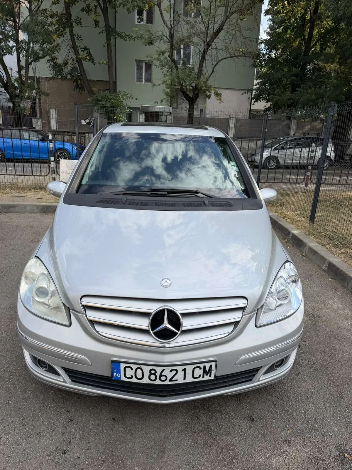 Mercedes-Benz B 180, снимка 4 - Автомобили и джипове - 56212073