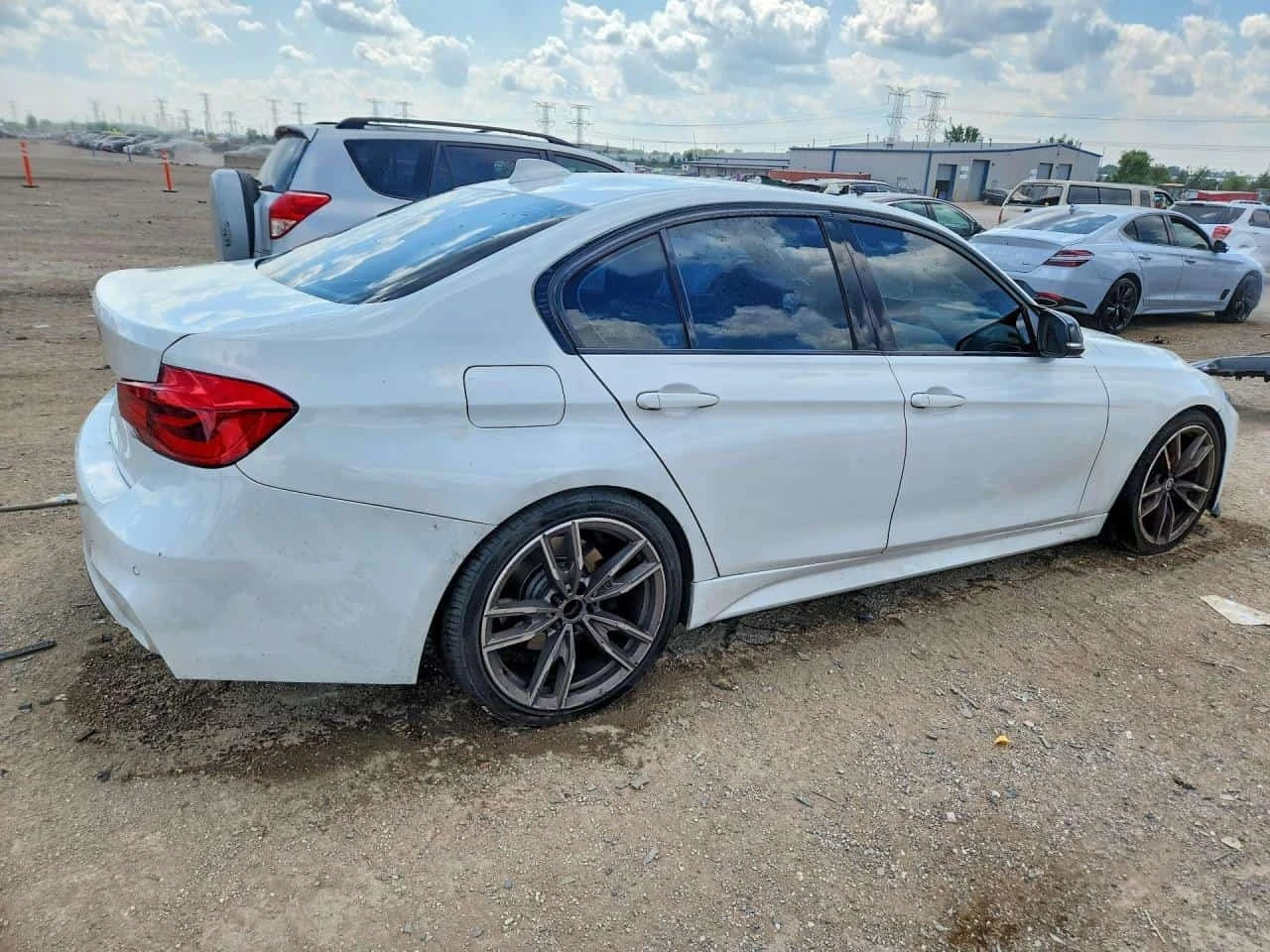 BMW 340 * xDrive * CARFAX * ����� �� ����������� | Mobile.bg � ����������� 3