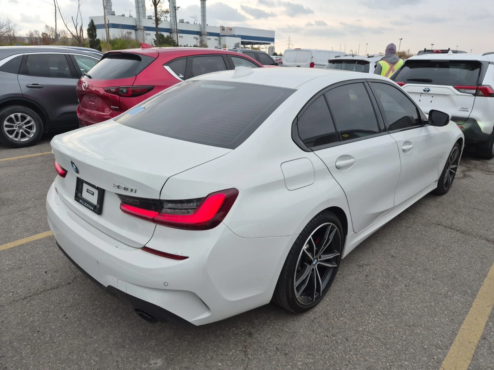 BMW 330 Xdrive / АВТОКРЕДИТ, снимка 4 - Автомобили и джипове - 56741643