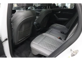 Audi SQ5 * АВТО КРЕДИТ* ЦЕНА ДО БГ * СЕРВИЗНА ИСТОРИЯ * , снимка 11