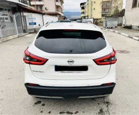 Nissan Qashqai  автомат 360 камери - 13000 € / 25425.79 лв. - 43582175 6