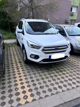 ������ Ford Kuga