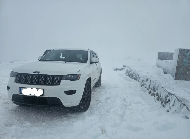 Jeep Grand cherokee 3.6 Altitude, Газова уредба , снимка 1 - Автомобили и джипове - 49308866