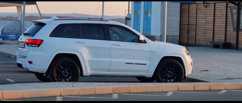 Jeep Grand cherokee 3.6 Altitude, Газова уредба , снимка 5 - Автомобили и джипове - 49308866