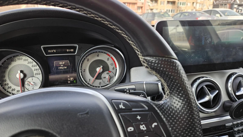 Mercedes-Benz GLA 200, снимка 7 - Автомобили и джипове - 52962828