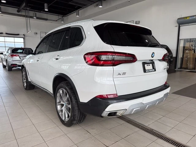 BMW X5 Laserlight* Harman Kardon* Driving Assistance , снимка 5 - Автомобили и джипове - 54978411