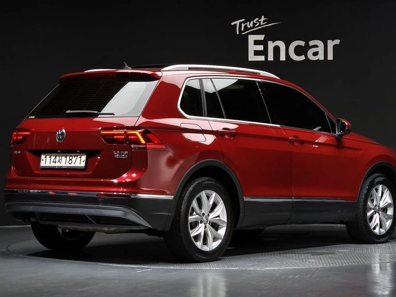 VW Tiguan 2.0 TSI 4Motion| 180к.с.| ВКЛ.ТЕХНОТЕСТ, снимка 2 - Автомобили и джипове - 55562965