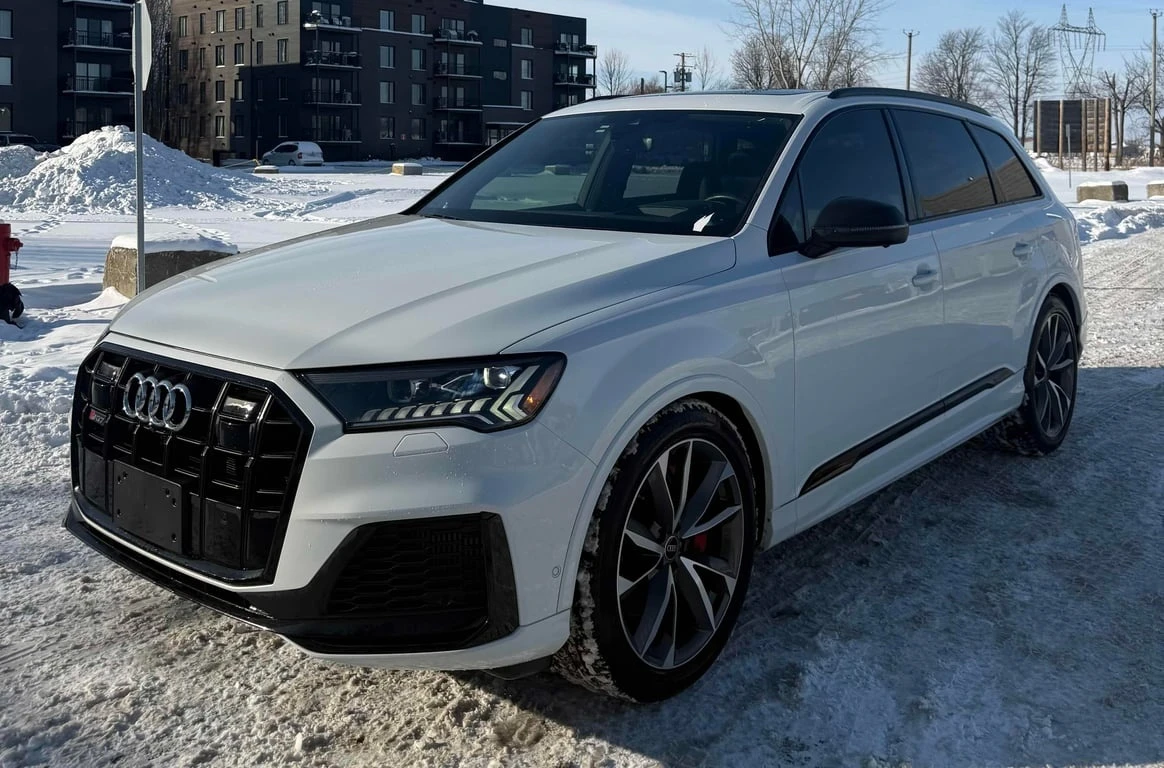 Audi SQ7 * 4.0 TFSI quattro * CARFAX * БЕЗ ПЪРВОНАЧАЛНА ВНО, снимка 1