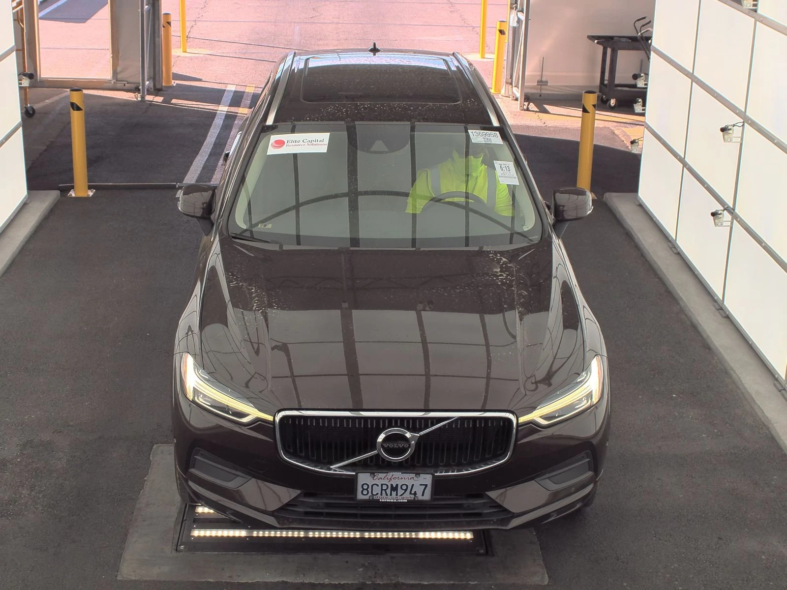 Volvo XC60 T6* ДИГИТАЛНО* ТАБЛО* 360КАМЕРА* ПАНОРАМА* ДИСТРОН - изображение 5