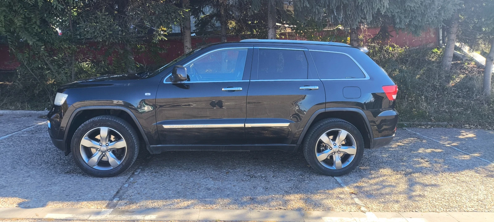 Jeep Grand cherokee 3.0 CRD Overland 241 hp - изображение 3