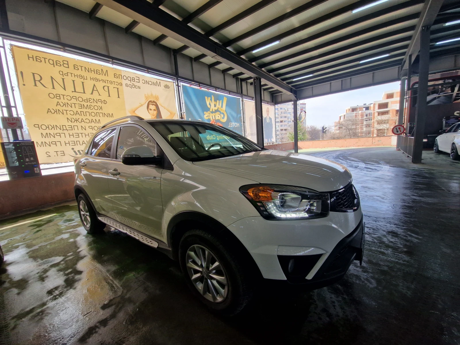 SsangYong Korando, снимка 4 - Автомобили и джипове - 53712941