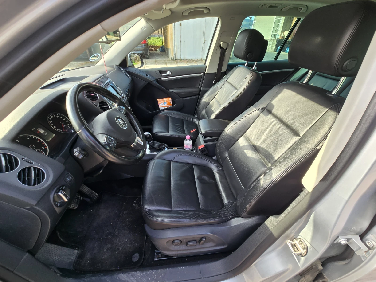 VW Tiguan 2.0 TDI АВОМАТ ПАНОРАМА, снимка 7 - Автомобили и джипове - 54043990