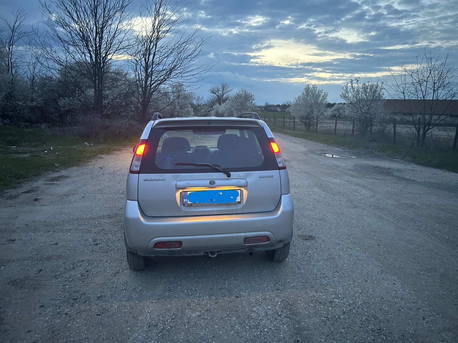 Suzuki Ignis 1.3, снимка 2 - Автомобили и джипове - 54046153