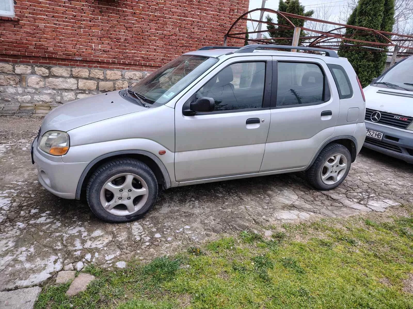 Suzuki Ignis 1.3, снимка 7 - Автомобили и джипове - 54046153