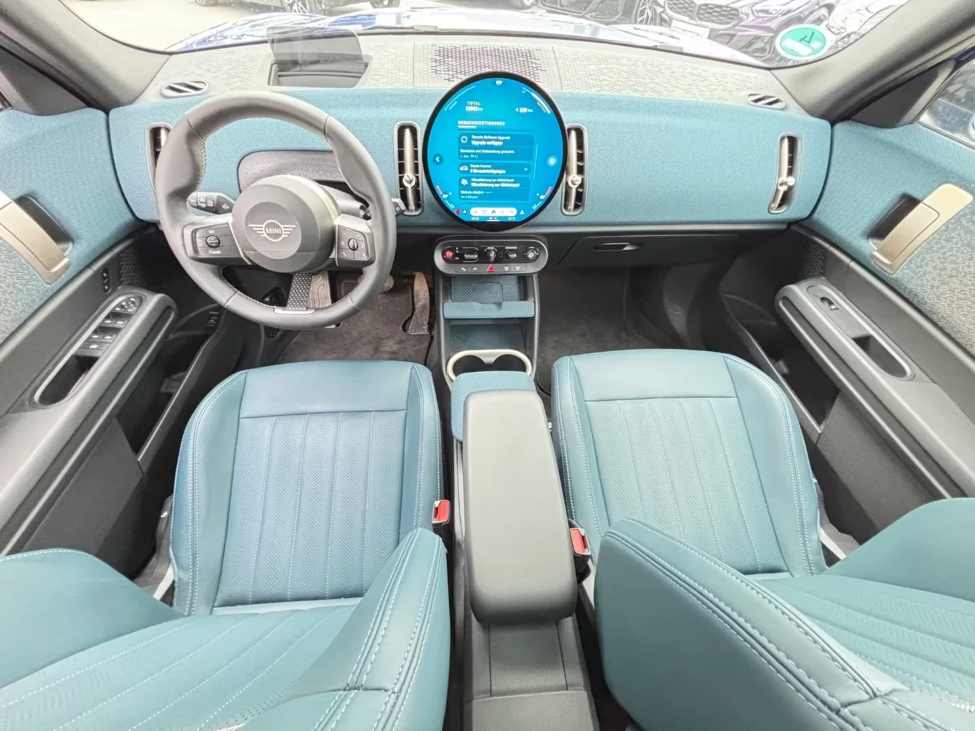 Mini Countryman SE ALL4 Panorama Hud Winter Package Keyless , снимка 6 - Автомобили и джипове - 54146695