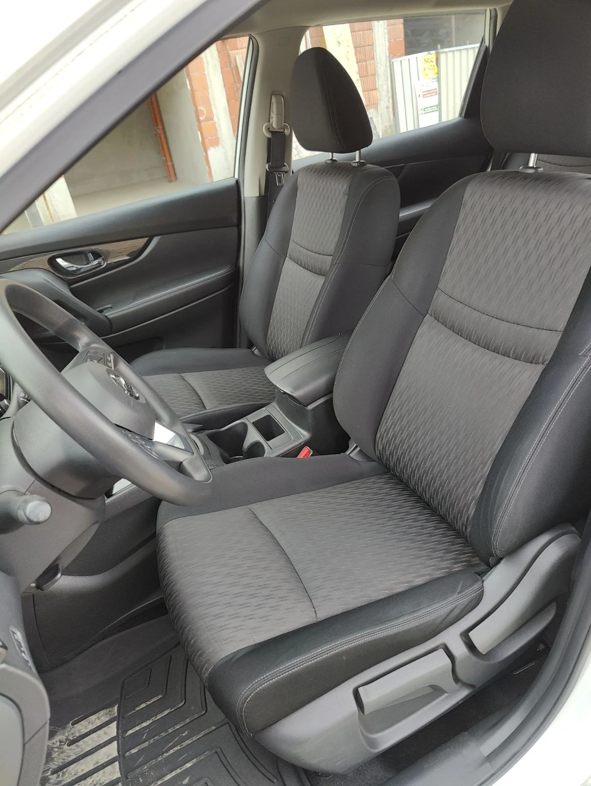 Nissan Rogue AWD, снимка 15 - Автомобили и джипове - 54176031