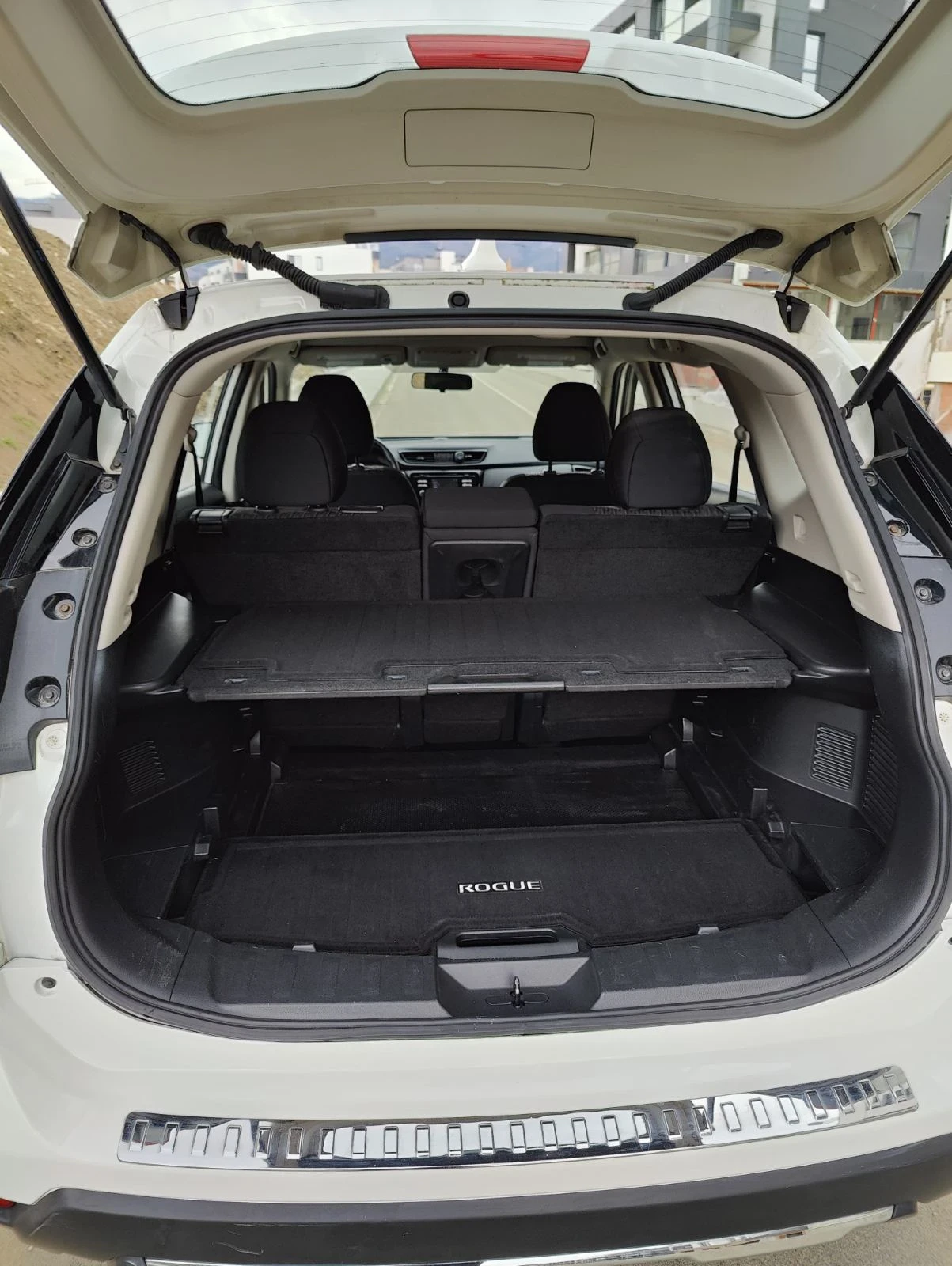 Nissan Rogue AWD, снимка 17 - Автомобили и джипове - 54176031