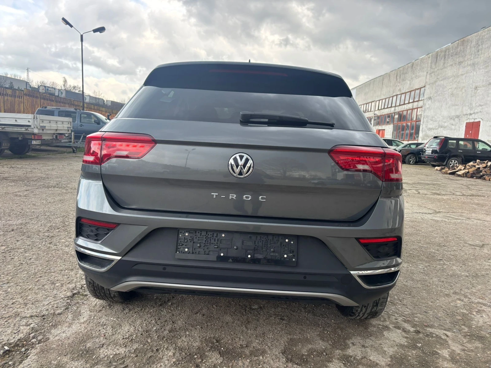 VW T-Roc Full Led, Печка, снимка 7 - Автомобили и джипове - 54662729