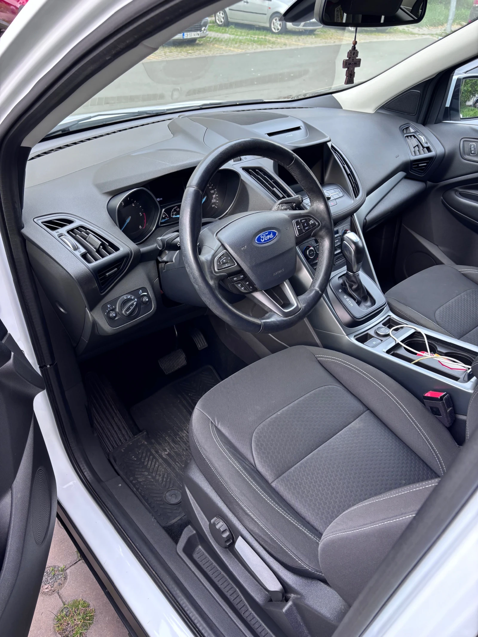 Ford Kuga, снимка 5 - Автомобили и джипове - 54497082