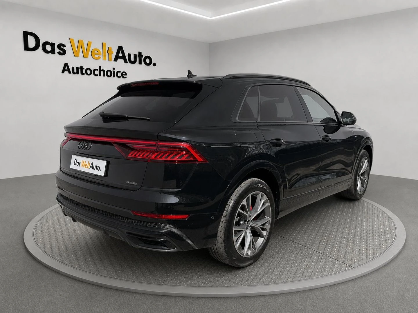 Audi Q8, снимка 6 - Автомобили и джипове - 56420457