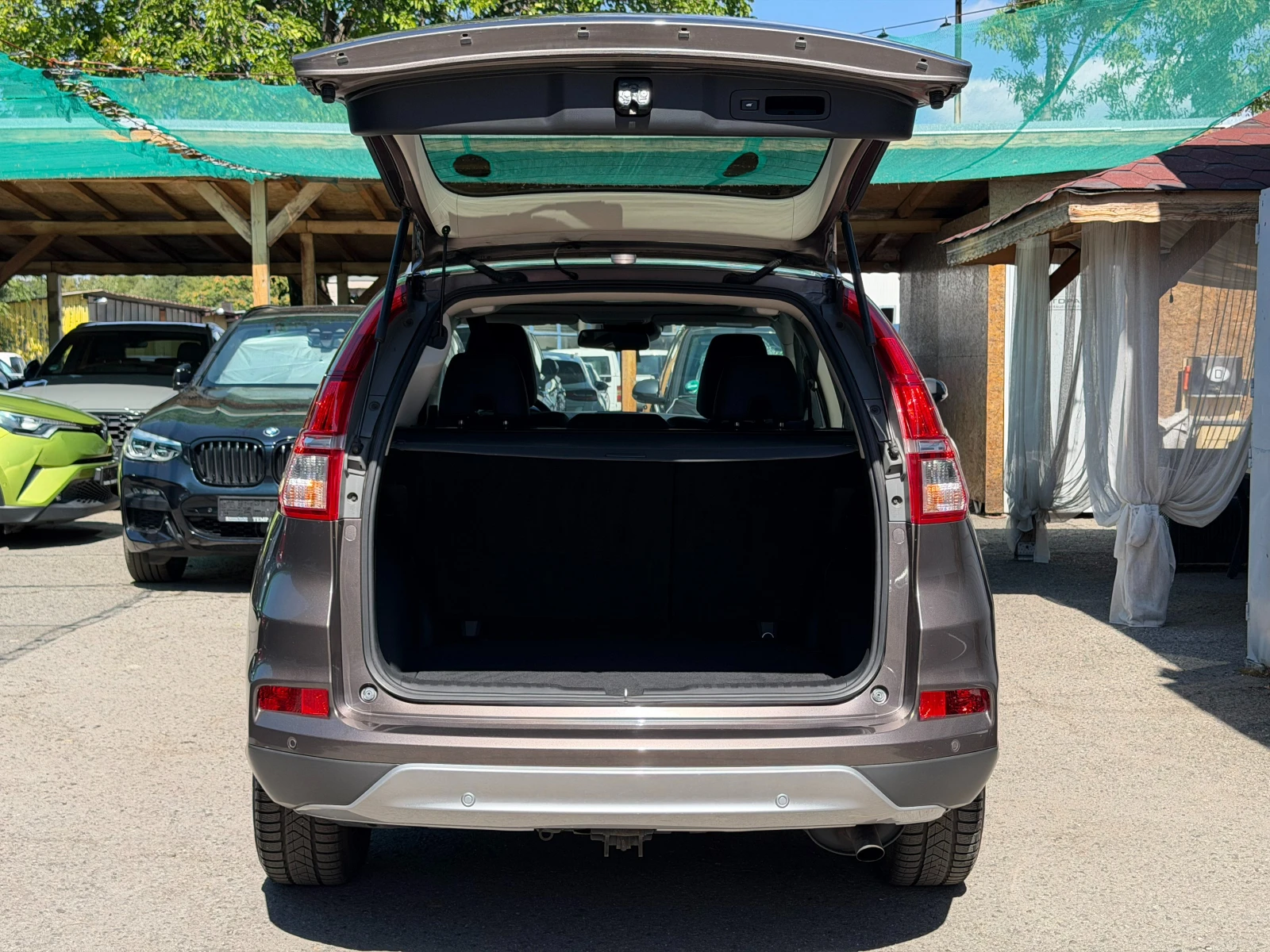 Honda Cr-v 2.0i* EXECUTIVE* 4x4* СЕРВИЗНА КНИЖКА С ПЪЛНА ИСТО, снимка 6 - Автомобили и джипове - 56073608