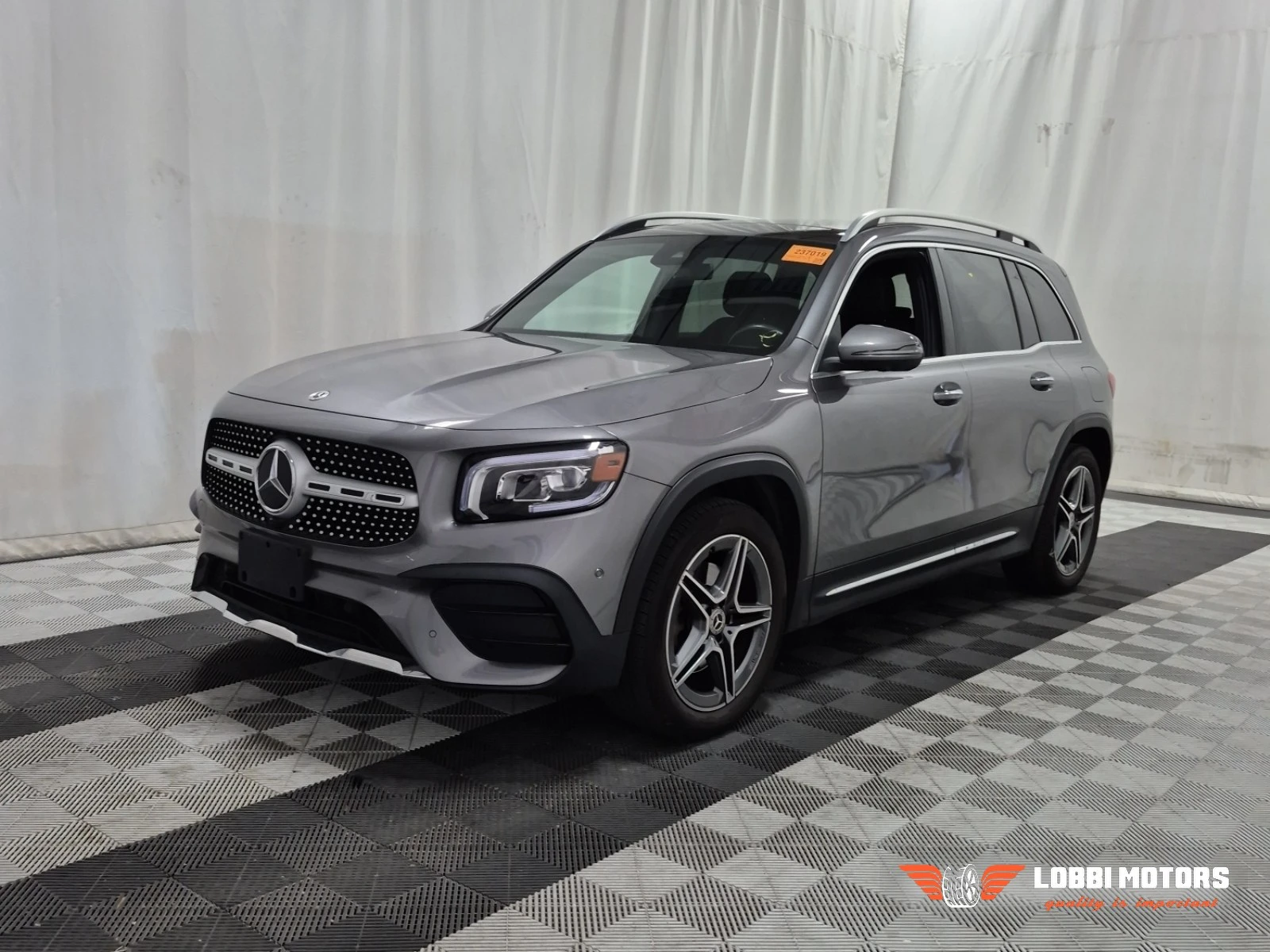 Mercedes-Benz GLB