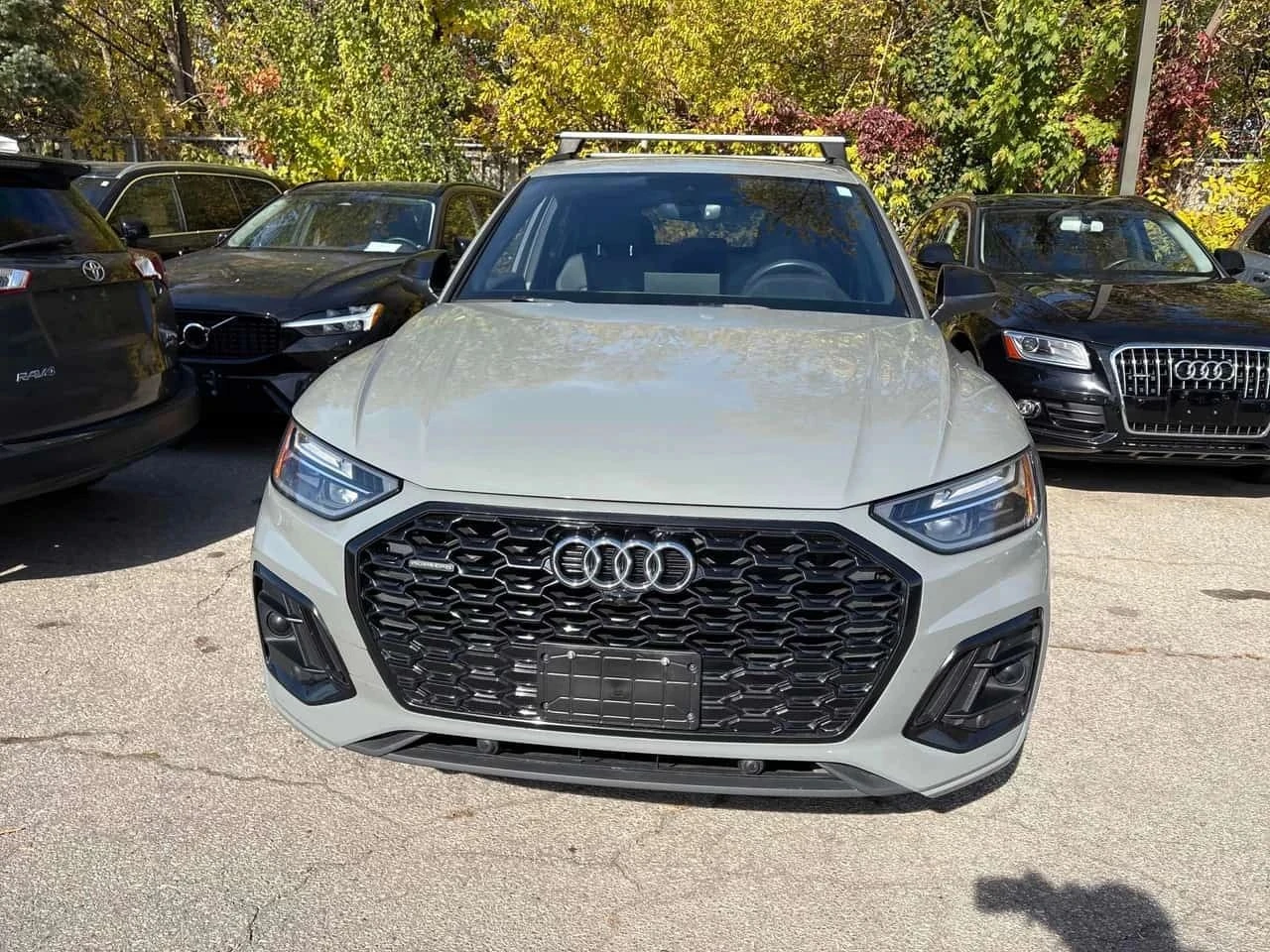 Audi Q5, снимка 2 - Автомобили и джипове - 56686117