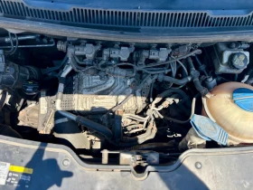 VW Caravelle 2.0TDI 204k CARAVELLE XL TOP, снимка 17