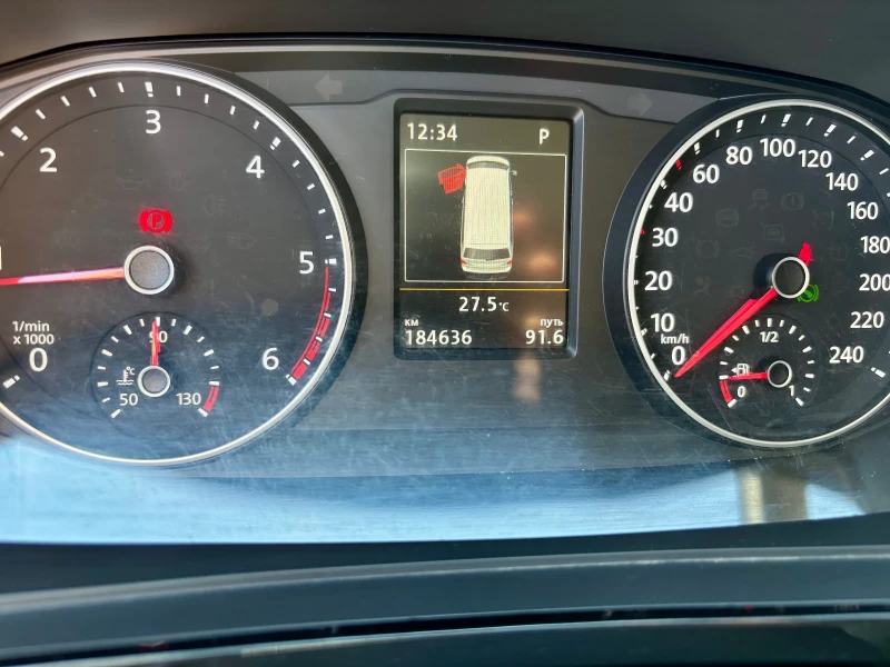 VW Caravelle 2.0TDI 204k CARAVELLE XL TOP, снимка 15 - Бусове и автобуси - 51806138