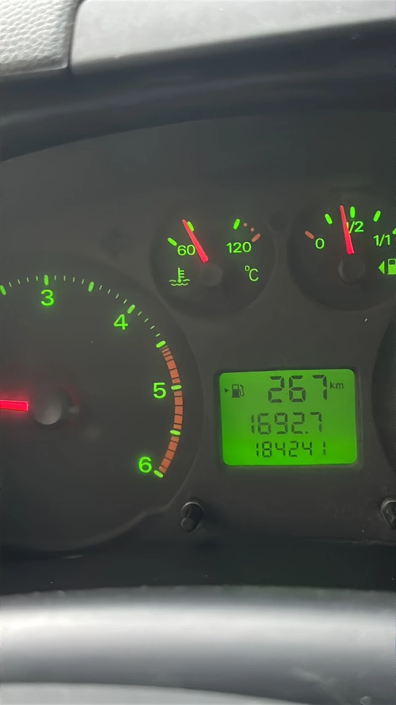 Ford Transit 2.2TDCi, снимка 7 - Бусове и автобуси - 52060687