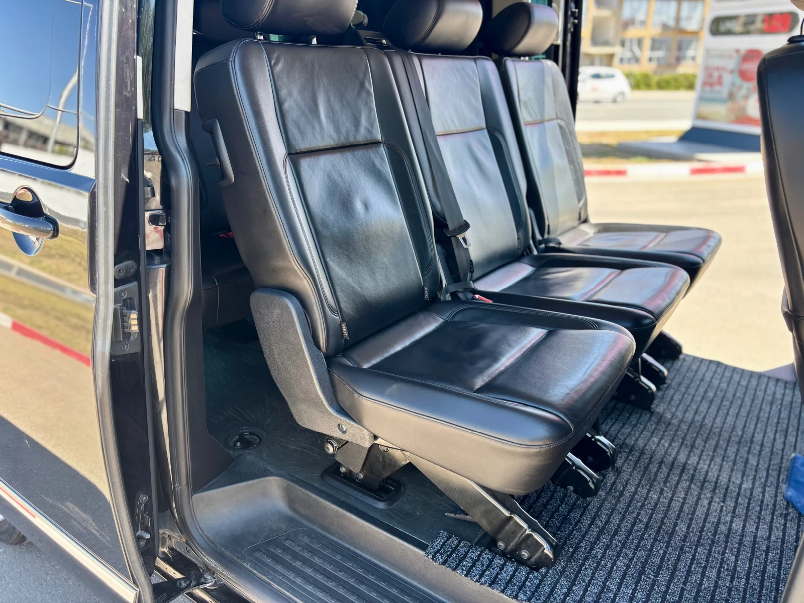 VW Caravelle 2.0TDI 204k CARAVELLE XL TOP - изображение 10