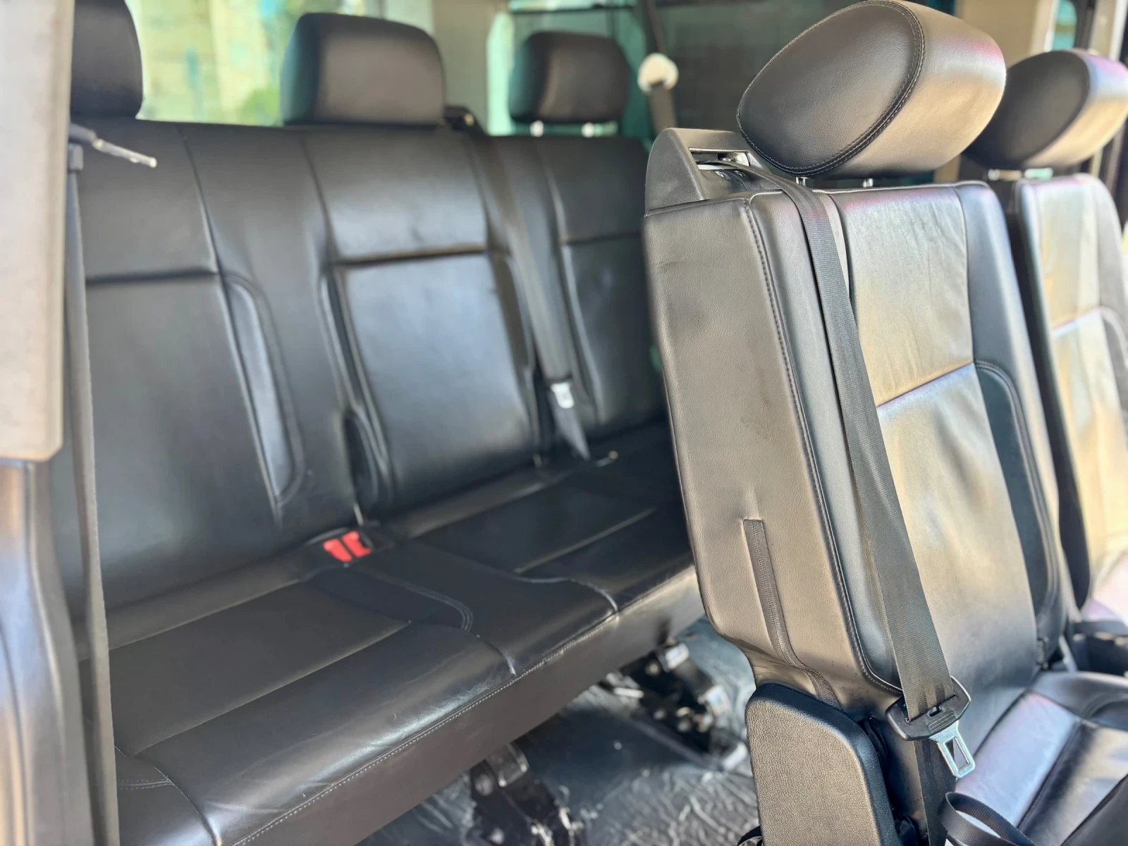 VW Caravelle 2.0TDI 204k CARAVELLE XL TOP - изображение 9