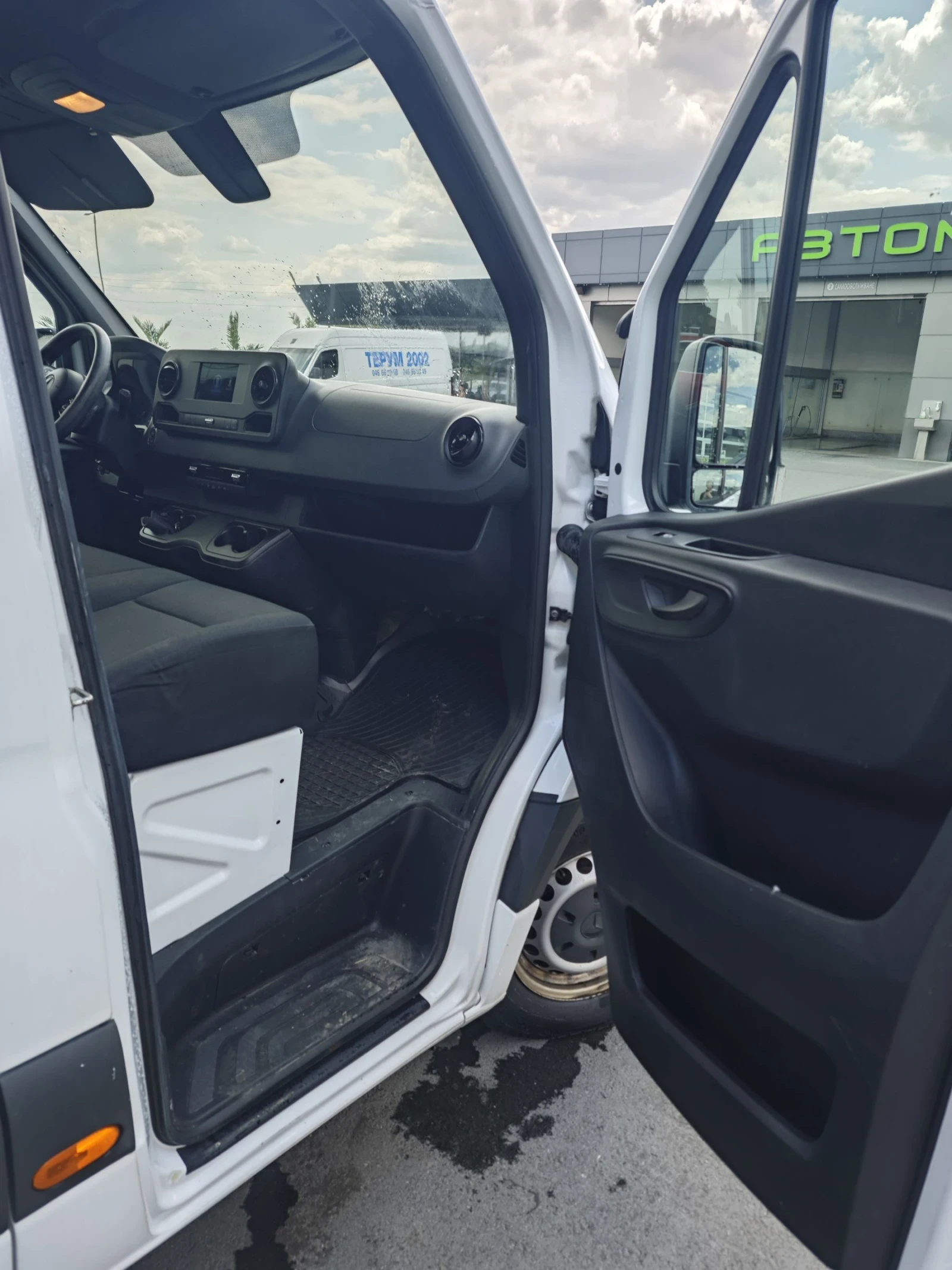 Mercedes-Benz Sprinter 318 317 cdi, снимка 7 - Бусове и автобуси - 55315069