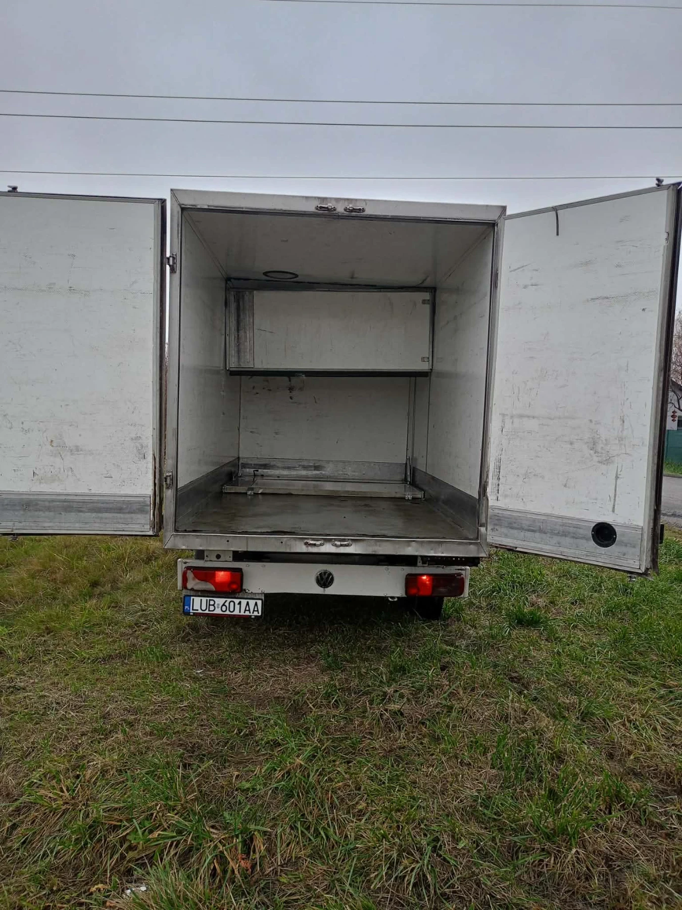 VW Crafter Хладилен, снимка 6 - Бусове и автобуси - 55577851