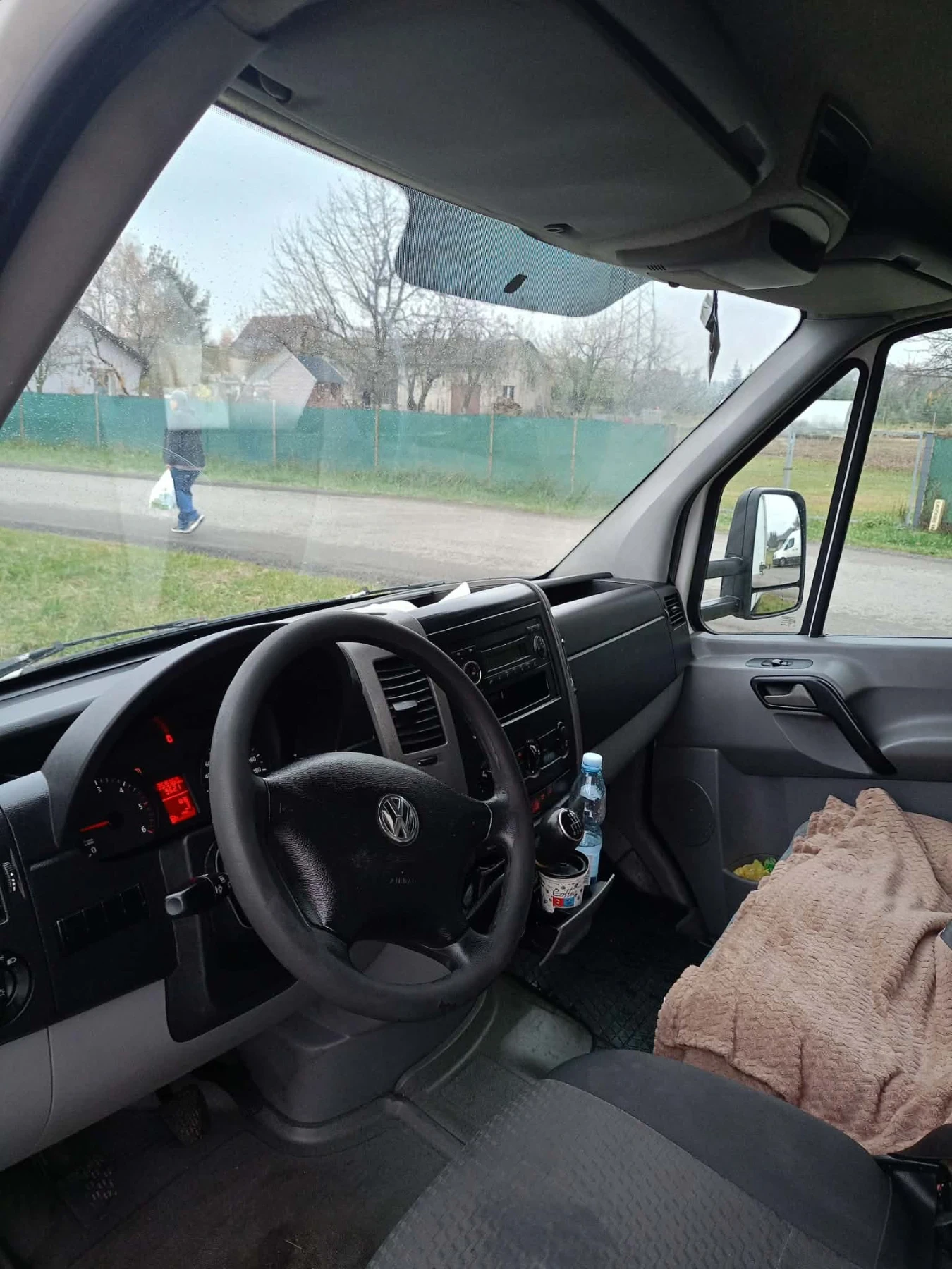 VW Crafter Хладилен, снимка 9 - Бусове и автобуси - 55577851