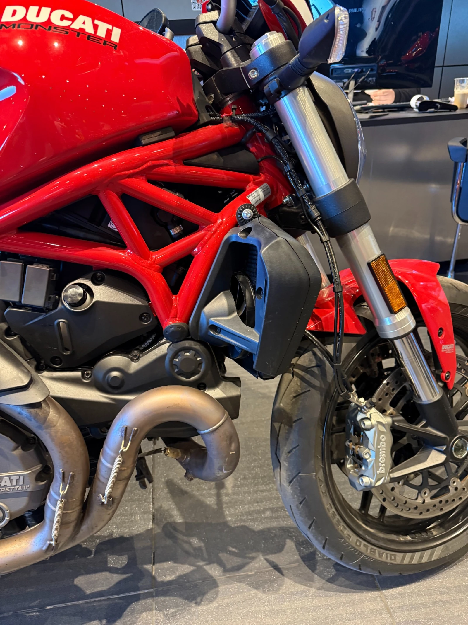 Ducati Monster 821, снимка 9 - Мотоциклети и мототехника - 54549337