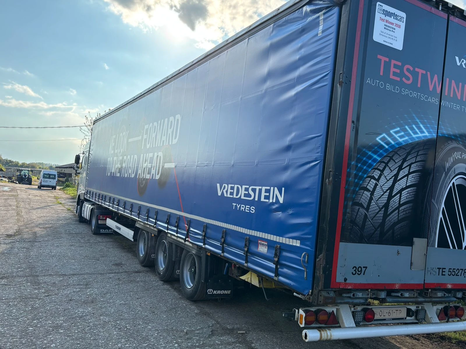 Полуремарке Krone, снимка 3 - Ремаркета - 54302345