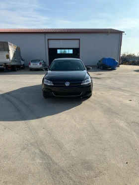 VW Jetta Хибрид, снимка 2