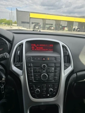 Opel Astra 2.0 CDTI SPORT Tourer , снимка 10